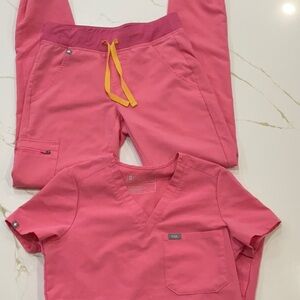 Figs Pink scrub set jogger bottoms + short sleeve top with Yellow Accents